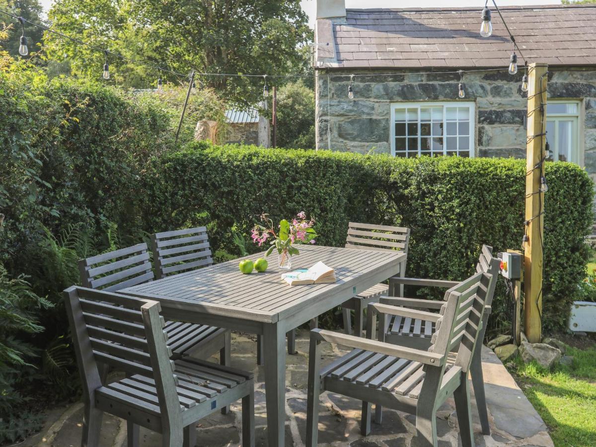 Bodfeurig Farm Cottage Bangor  Exterior photo